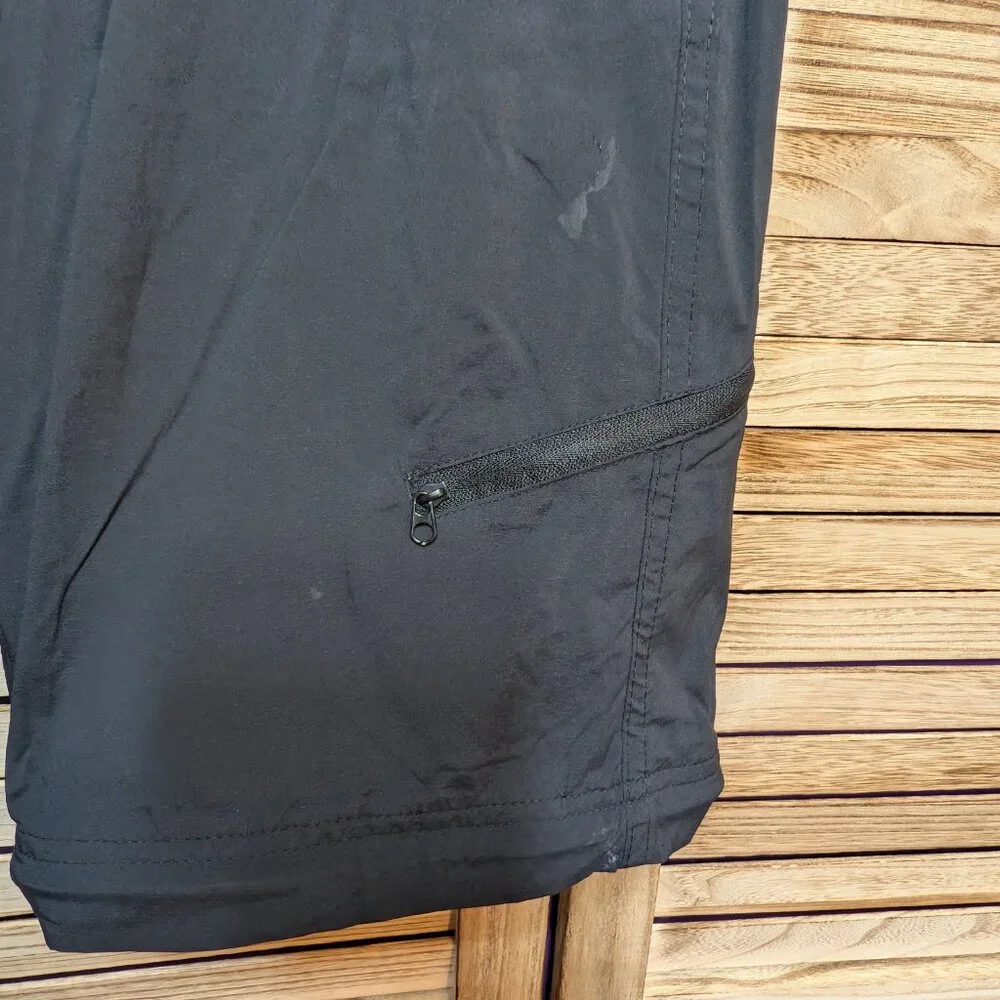 🧨🧨Magellan Shorts Fish Gear Black Cargo Size Medium